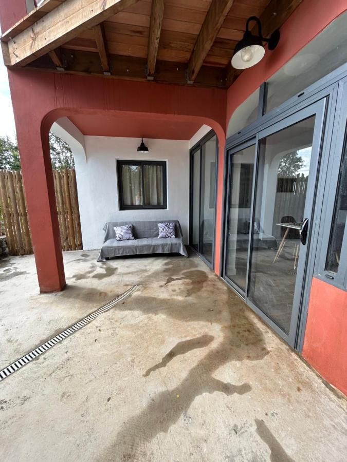 Mon Ti Piton Apartment แซ็งต์-เลอ ภายนอก รูปภาพ